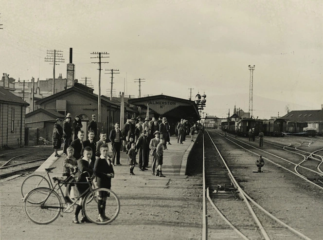 Group on the Palmerston North railway station, waiting for a train from Wellington