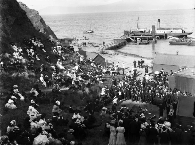 Crowd at a Mahanga Bay military camp open day, Miramar, Wellington