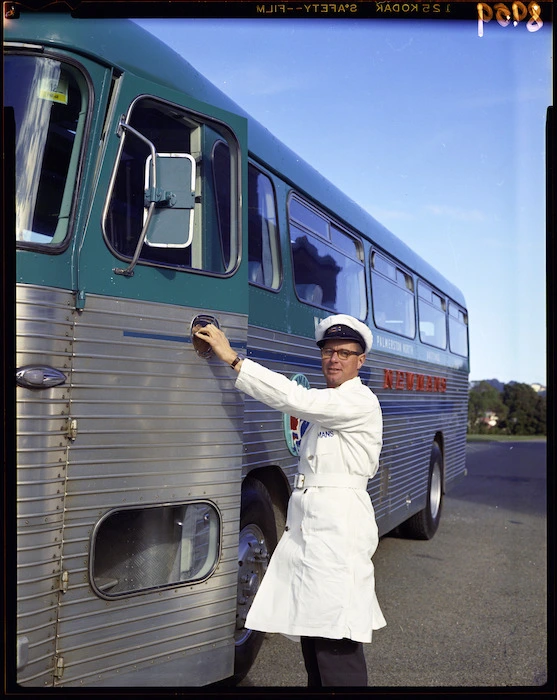 Newmans bus with driver on Mount Victoria, Wellington