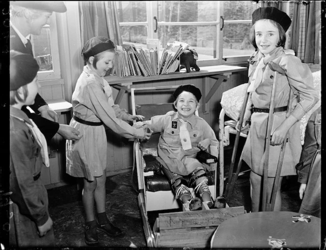 Brownies visiting the Silverstream Hospital