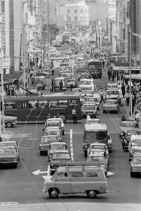 Peak hour traffic in Featherston Street, Wellington
