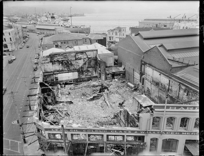Demolition of Smith and Smith building, Wellington