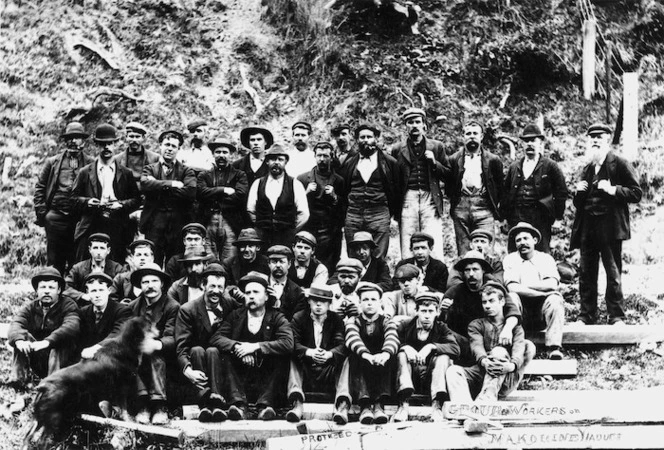 Makohine Viaduct workers