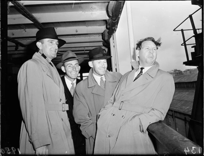 Arrival of Australian cricketers, Wellington