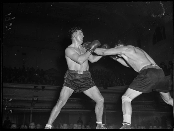 Mullett versus Shaw boxing match