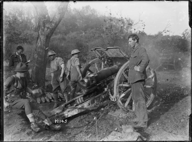 New Zealand forward Howitzer in action near Le Quesnoy, France, during World War I