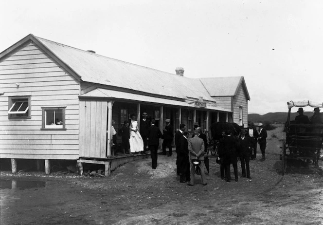 Ferry Hotel at Lake Ferry