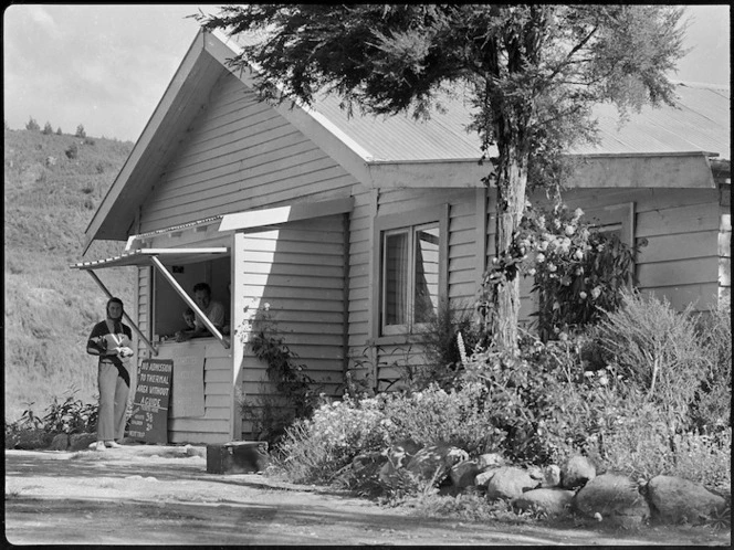 Zeila Wells outside guide's residence and tearooms, Orakei Korako