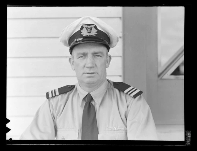 J J Busch, Royal New Zealand Aero Club