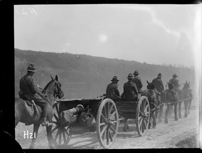 Howitzer battery on the march, World War I