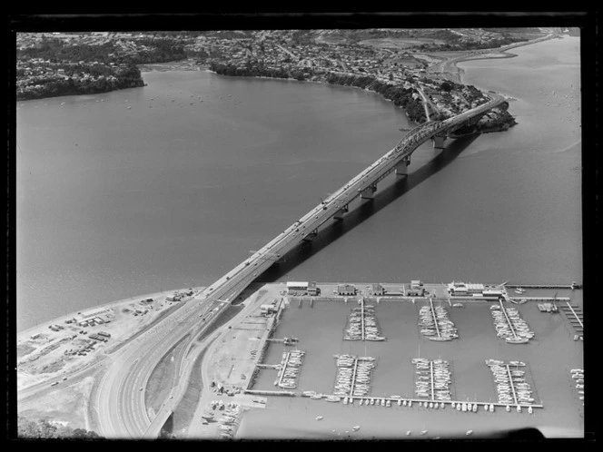 Northern Motorway, Northcote, Auckland