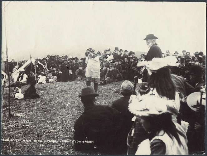 Reverend William Gittos speaking at tangi of Tawhiao - Photograph taken by Enos Pegler