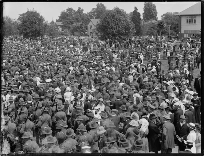 Parade of 8th Reinforcements, Christchurch