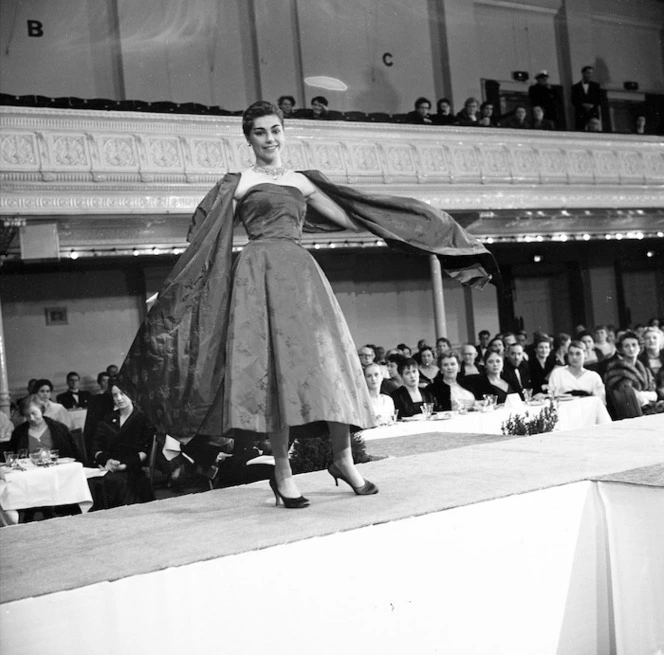 Fashion parade, Wellington Town Hall