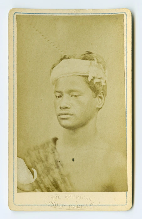 American Photo Company (Auckland) fl 1870s : [Unidentified Maori man]