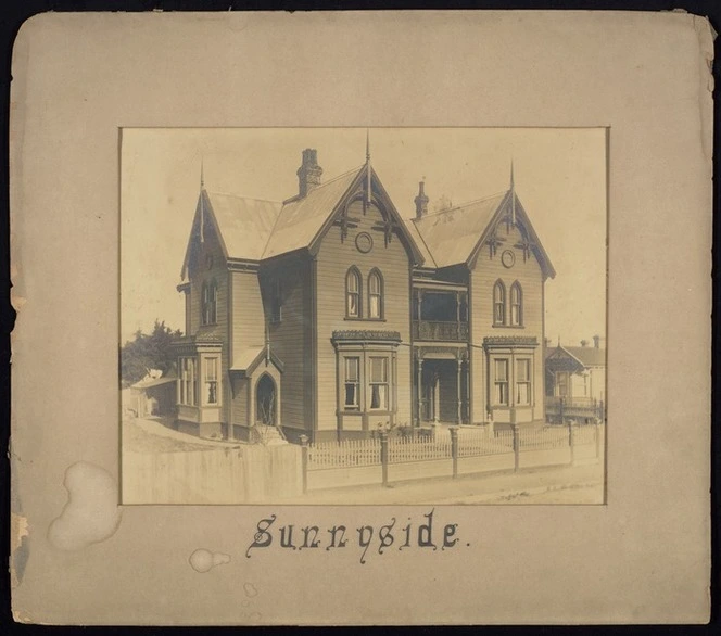 Price, Eric, fl 1968 :Sunnyside, the home of Thomas Price, a sawmiller from Petone