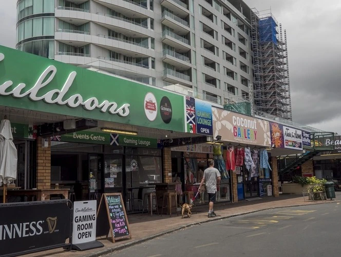 Street views in Auckland, Levin, New Plymouth, Wellington and Whanganui