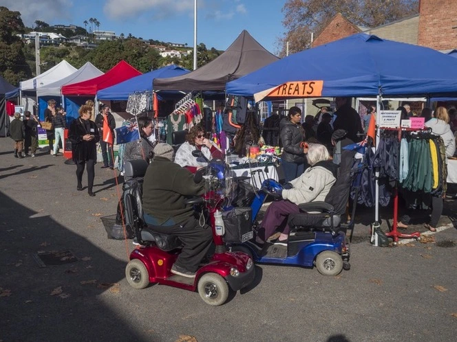 River Traders And Whanganui Farmers Market, Moutoa Quay, Whanganui