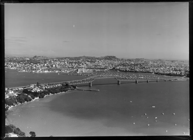 Harbour bridge, Auckland