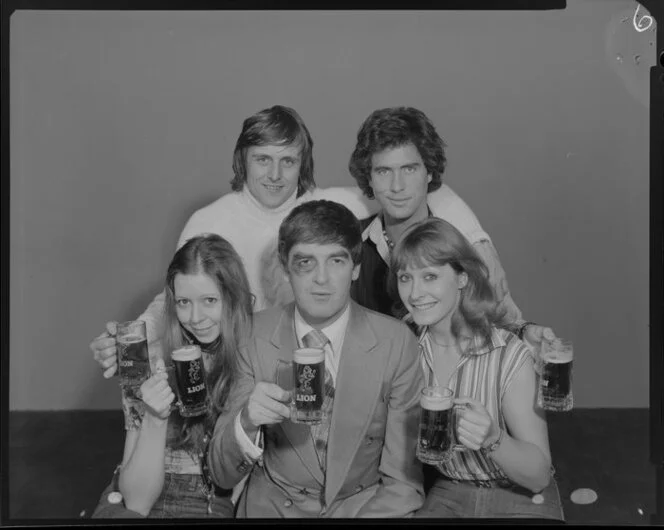 Actors drinking Lion Beer