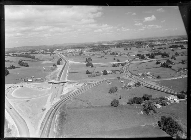 Auckland Southern Motorway at Redoubt Road