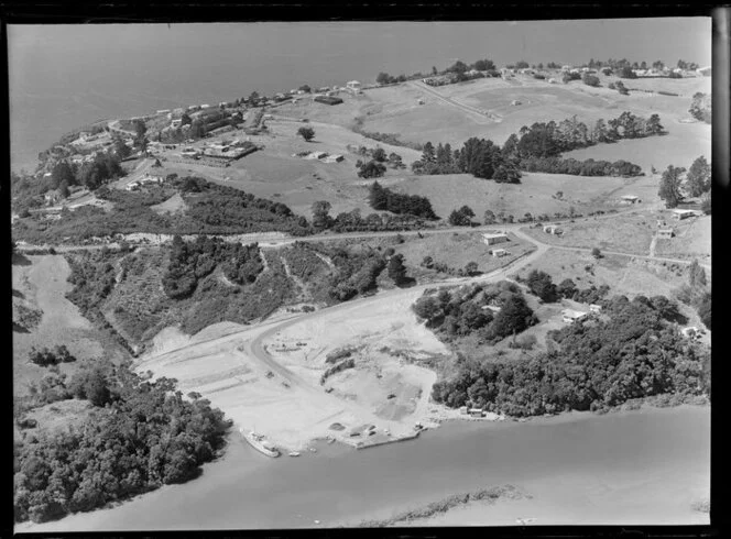 Wade River, Arkles Bay, Whangaparoa Peninsula, showing subdivision