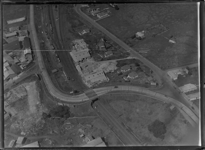 Penrose, Auckland, including Petrous Tiles factory