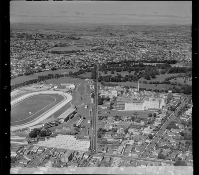 Greenlane, Auckland