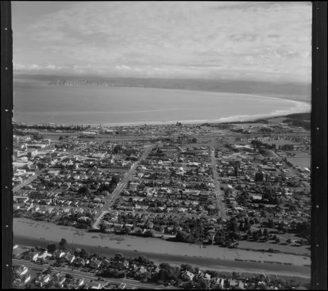 Gisborne City with Taruheru River in the foreground
