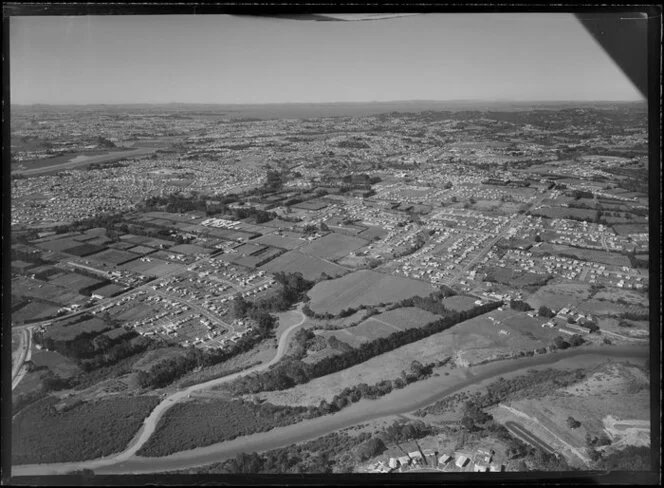 Henderson, Waitakere, Auckland