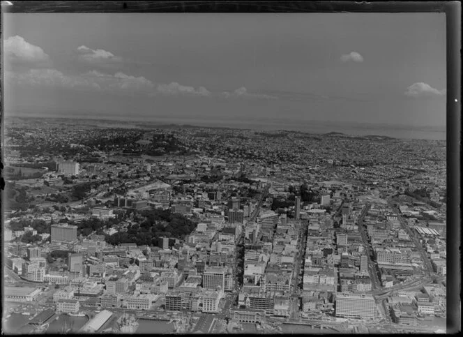 Auckland city looking south