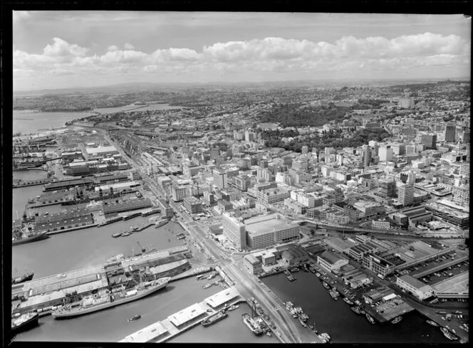 Auckland City, including wharves