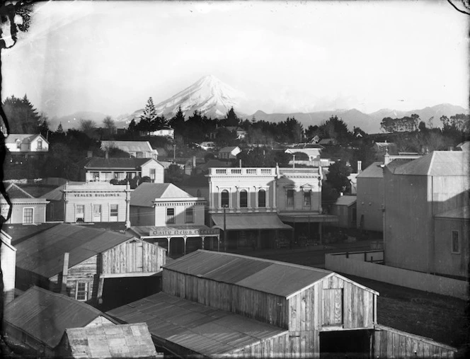 New Plymouth and Mount Taranaki