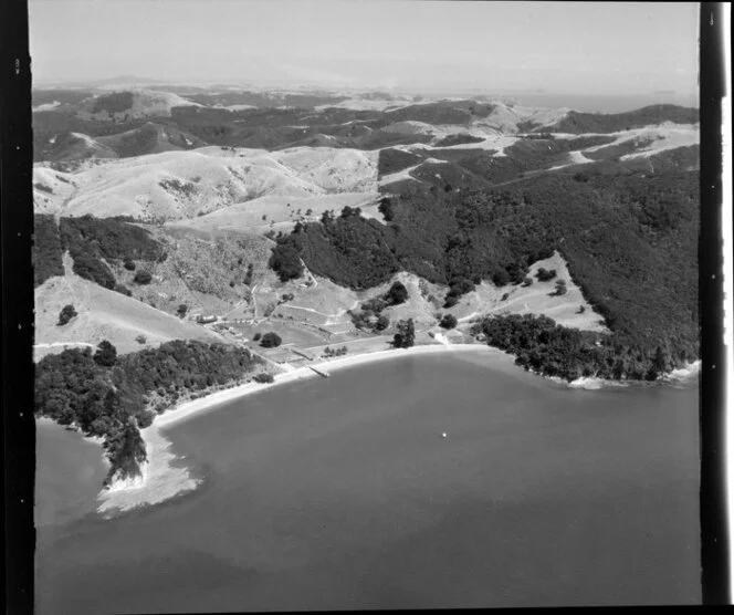 Cowes Bay, Waiheke Island