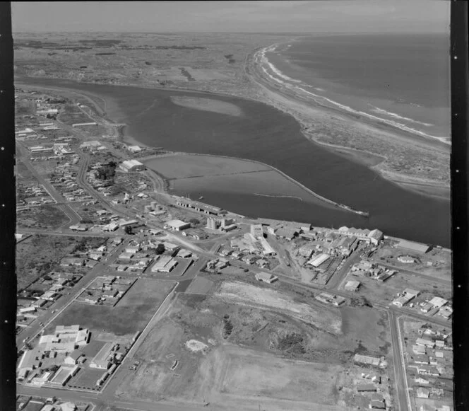 Whanganui River and coastline in the background