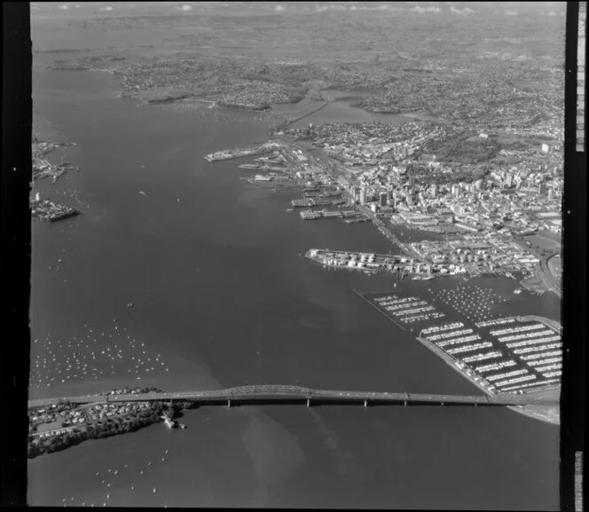 Auckland City and Waitemata Harbour, including Auckland Harbour Bridge