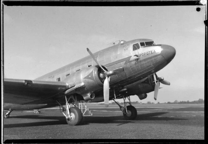 Douglas DC3, Popotea, at Whenuapai airbase