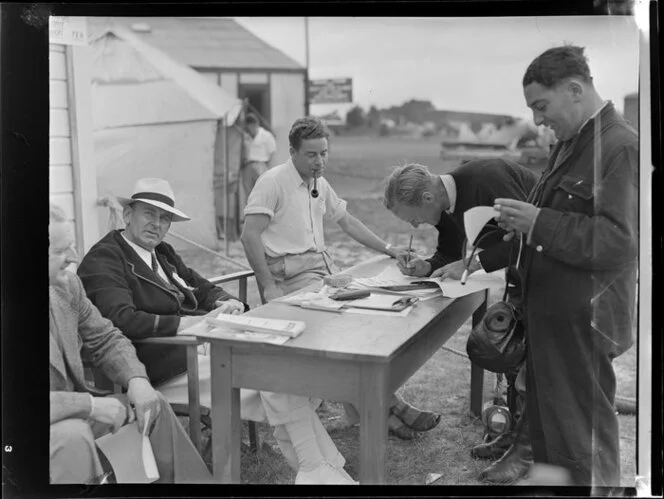 Rotorua Aero Pageant including Messrs L B Nicholls, N Shorter, K Kear and A O Burke (New Plymouth)