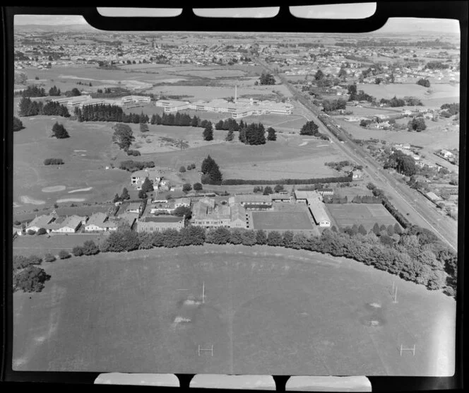 King's College, Middlemore