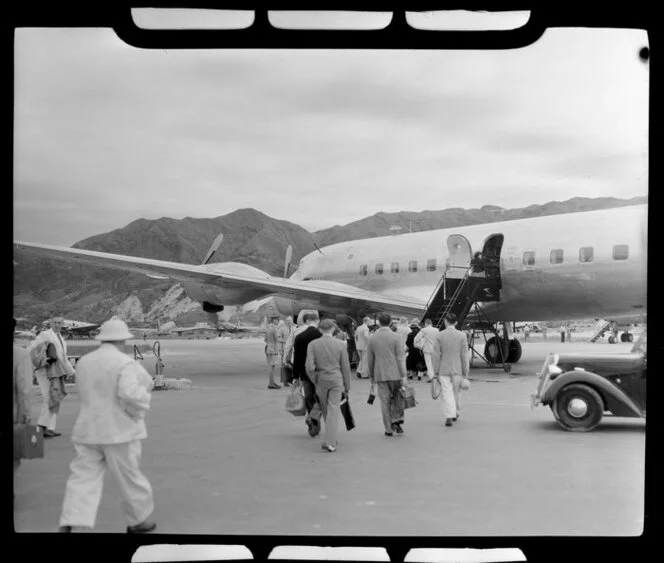 Passengers boarding British Overseas Airways Corporation aircraft, Kai Tak airport, Kowloon, Hong Kong