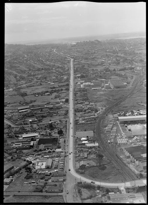 A northward view of the widening of Great South Road, Penrose, Auckland