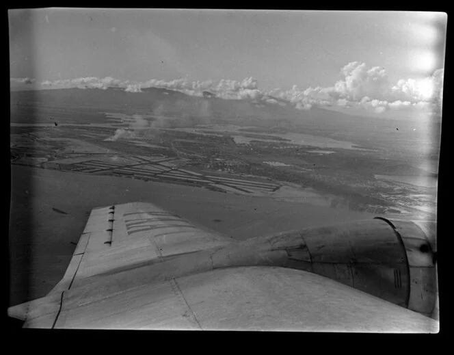 Airport seen from an aeroplane, Honolulu, Hawaii