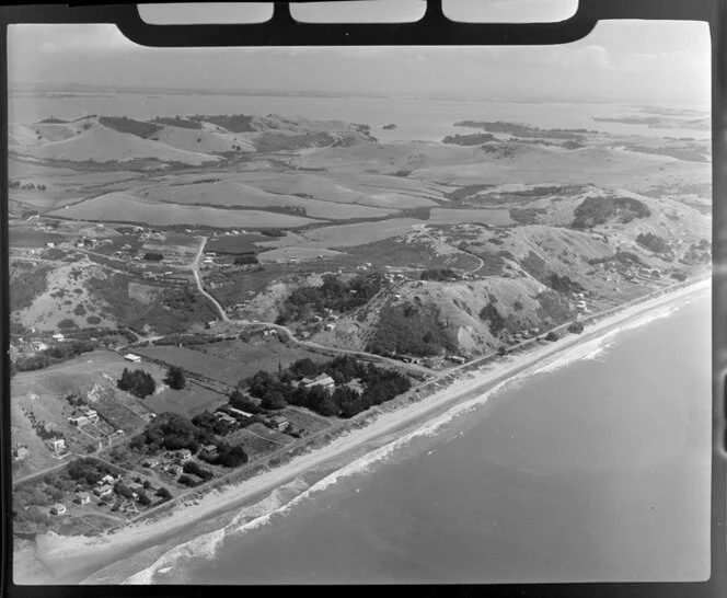 Onetangi coastline, Waiheke Island, Auckland