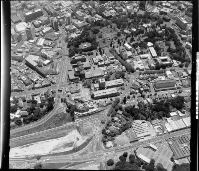 University of Auckland and Albert Park, Wellesley Street East, Auckland