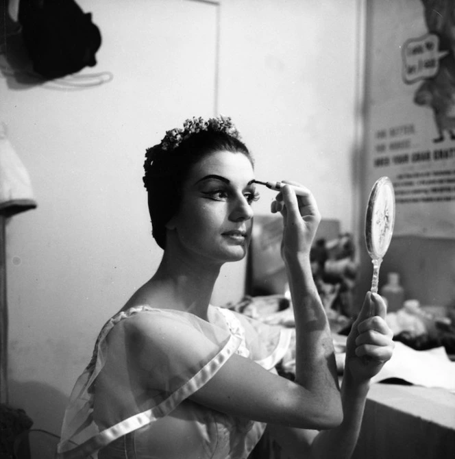 Rowena Jackson preparing for a ballet