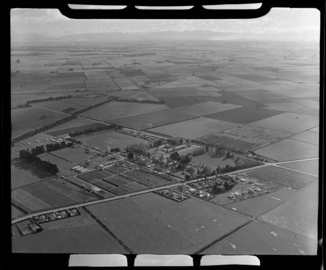 Lincoln College [Canterbury Agricultural College], Lincoln, Selwyn District, Canterbury Region, including surrounding farmland