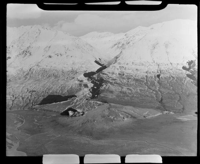 Snow covered mountains near Lake Ohau, Waitaki County