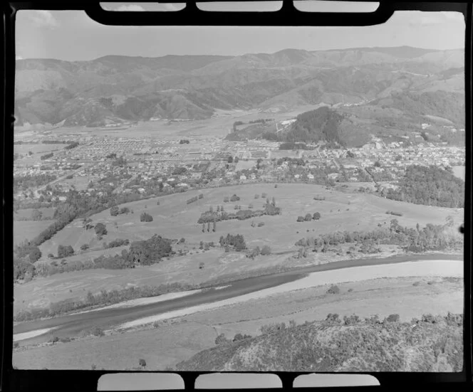 Heretaunga Golf Links and Hutt River, Upper Hutt