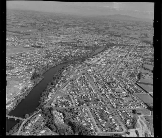 Hamilton, including Waikato River