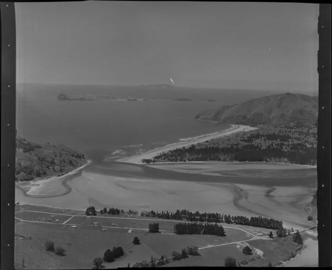 Tairua, Thames-Coromandel District, showing beach and river